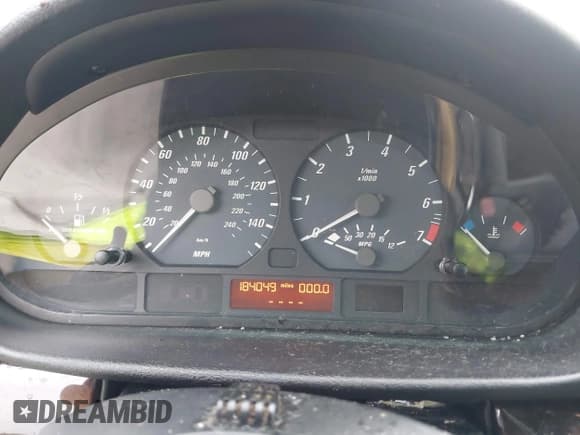 ✅ 2005 BMW 3 Series 325Ci • VIN: WBABW33475PL34822 • Lot: 42647878. Listed on IAAI with 184,049 mi. Free auction sales archive from the USA and detailed vehicle history report at DreamBid. Image 7.