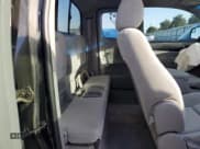 ✅ 2005 Toyota Tacoma PreRunner • VIN: 5TETX62N85Z024039 • Lot: 51767075. Wystawiony na Copart z przebiegiem 229 169 mil. Bezpłatny archiwum sprzedaży aukcyjnych z USA i szczegółowy raport historii pojazdu na DreamBid. Zdjęcie 11.