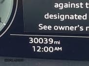 ✅ 2021 Audi A6 Premium Plus • VIN: WAUE3AF26MN047566 • Lot: 41646389. Wystawiony na IAAI z przebiegiem 30 039 mil. Bezpłatny archiwum sprzedaży aukcyjnych z USA i szczegółowy raport historii pojazdu na DreamBid. Zdjęcie 15.