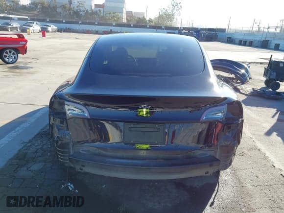 ✅ 2023 Tesla Model 3 • VIN: 5YJ3E1EA8PF514308 • Лот: 43575265. Опубликован ранее на IAAI с пробегом 35 114 миль. Бесплатный доступ к архиву аукционных продаж из США и подробный отчёт об истории автомобиля на DreamBid. Изображение 17.