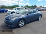 ✅ 2010 Nissan Altima S • VIN: 1N4AL2EP9AC176368 • Лот: 43132296. Опубликован ранее на IAAI с пробегом 126 361 миль. Бесплатный доступ к архиву аукционных продаж из США и подробный отчёт об истории автомобиля на DreamBid. Изображение 2.