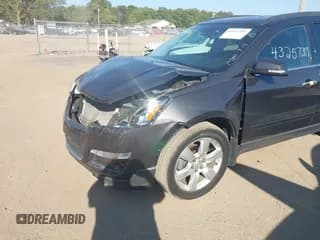 ✅ 2016 Chevrolet Traverse LT • VIN: 1GNKRGKD4GJ255821 • Lot: 43257355. Wystawiony na IAAI z przebiegiem Nie podano. Bezpłatny archiwum sprzedaży aukcyjnych z USA i szczegółowy raport historii pojazdu na DreamBid. Zdjęcie 6.