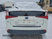 ✅ 2020 Toyota Prius LE • VIN: JTDL9RFU2L3016298 • Lot: 92900505. Wystawiony na Copart z przebiegiem 121 954 mil. Bezpłatny archiwum sprzedaży aukcyjnych z USA i szczegółowy raport historii pojazdu na DreamBid. Zdjęcie 6.