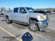 ✅ 2015 GMC Sierra 2500HD SLE • VIN: 1GT12YE80FF504677 • Лот: 41358386. Опубликован ранее на IAAI с пробегом Не указан. Бесплатный доступ к архиву аукционных продаж из США и подробный отчёт об истории автомобиля на DreamBid. Изображение 1.
