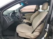 ✅ 2012 Dodge Avenger SE • VIN: 1C3CDZAB4CN243408 • Lot: 87677115. Wystawiony na Copart z przebiegiem 126 967 mil. Bezpłatny archiwum sprzedaży aukcyjnych z USA i szczegółowy raport historii pojazdu na DreamBid. Zdjęcie 7.