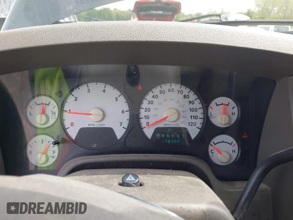 ✅ 2008 Dodge 1500 ST • VIN: 1D7HU18298J145214 • Лот: 43149456. Опубликован ранее на IAAI с пробегом 178 385 миль. Бесплатный доступ к архиву аукционных продаж из США и подробный отчёт об истории автомобиля на DreamBid. Изображение 7.