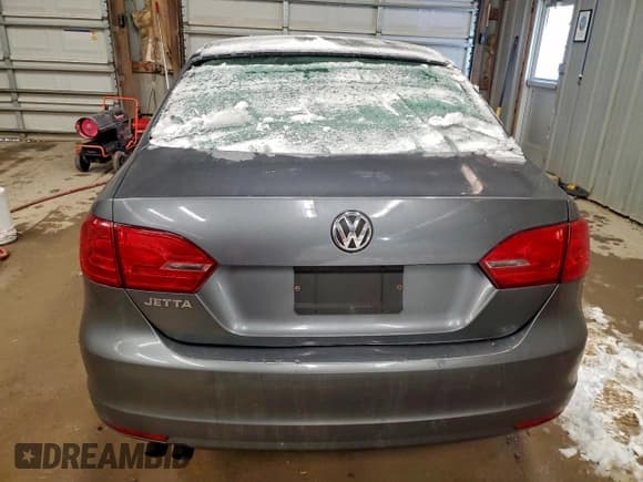 ✅ 2013 Volkswagen Jetta • VIN: 3VW2K7AJ5DM309563 • Lot: 94506205. Listed on Copart with 91,616 mi. Free auction sales archive from the USA and detailed vehicle history report at DreamBid. Image 6.