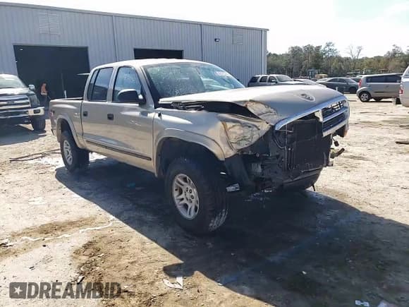 ✅ 2004 Dodge Dakota SLT • VIN: 1D7HG48N24S528094 • Lot: 42753845. Wystawiony na Copart z przebiegiem 159 359 mil. Bezpłatny archiwum sprzedaży aukcyjnych z USA i szczegółowy raport historii pojazdu na DreamBid. Zdjęcie 14.