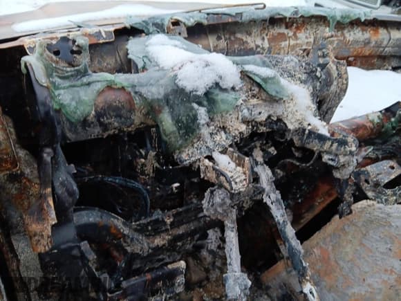 ✅ 2012 Ford Econoline Passenger XL • VIN: 1FBSS3BL4CDA03058 • Лот: 90485345. Опубликован ранее на Copart с пробегом Не указан. Бесплатный доступ к архиву аукционных продаж из США и подробный отчёт об истории автомобиля на DreamBid. Изображение 9.