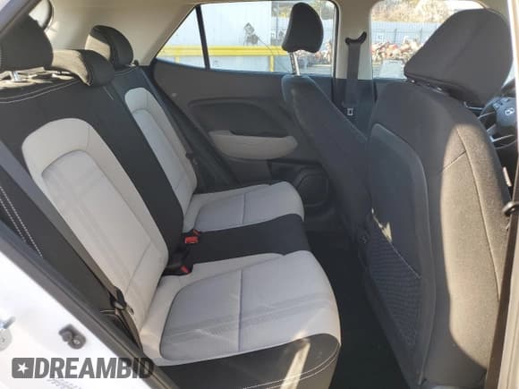 ✅ 2024 Hyundai Venue SEL • VIN: KMHRC8A32RU332898 • Lot: 42436535. Listed on Copart with 5,029 mi. Free auction sales archive from the USA and detailed vehicle history report at DreamBid. Image 10.