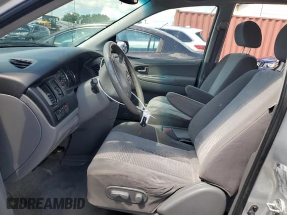 ✅ 2005 Mazda MPV LX • VIN: JM3LW28J650540407 • Lot: 62223774. Listed on Copart with 136,977 mi. Free auction sales archive from the USA and detailed vehicle history report at DreamBid. Image 7.