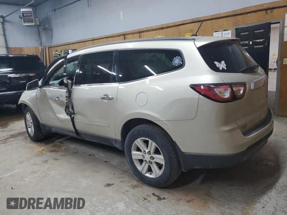 ✅ 2013 Chevrolet Traverse LT • VIN: 1GNKRGKD4DJ255572 • Lot: 73151624. Wystawiony na Copart z przebiegiem Nie podano. Bezpłatny archiwum sprzedaży aukcyjnych z USA i szczegółowy raport historii pojazdu na DreamBid. Zdjęcie 2.