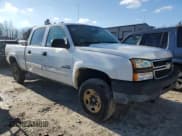 ✅ 2006 Chevrolet Silverado 2500HD LT1 • VIN: 1GCHK23D16F196835 • Lot: 42248305. Wystawiony na Copart z przebiegiem 309 447 mil. Bezpłatny archiwum sprzedaży aukcyjnych z USA i szczegółowy raport historii pojazdu na DreamBid. Zdjęcie 4.