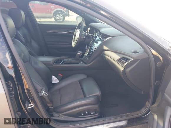 ✅ 2018 Cadillac CTS-V • VIN: 1G6A15S63J0101442 • Lot: 41964961. Listed on IAAI with 87,821 mi. Free auction sales archive from the USA and detailed vehicle history report at DreamBid. Image 5.