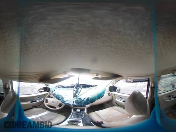 2006 Mercury Mariner Luxury with VIN 4M2YU57196KJ01063, listed as a IAAI auction lot 42907986 with Not provided miles and . Bid and sale history available at DreamBid. Image 18.