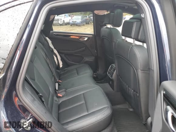 ✅ 2023 Porsche Macan • VIN: WP1AA2A59PLB14853 • Lot: 89906775. Wystawiony na Copart z przebiegiem Nie podano. Bezpłatny archiwum sprzedaży aukcyjnych z USA i szczegółowy raport historii pojazdu na DreamBid. Zdjęcie 10.