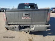 ✅ 2017 GMC Sierra 1500 Denali • VIN: 3GTU2PEJ2HG410828 • Lot: 88606275. Wystawiony na Copart z przebiegiem 124 360 mil. Bezpłatny archiwum sprzedaży aukcyjnych z USA i szczegółowy raport historii pojazdu na DreamBid. Zdjęcie 6.