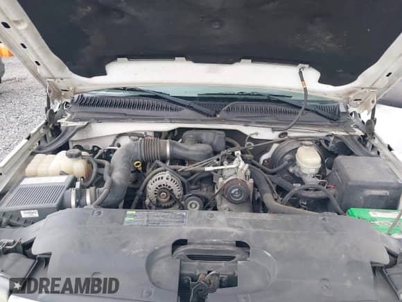 2006 Chevrolet Silverado 1500 Work Truck z VIN 1GCEC14X76Z131361, wystawiony jako IAAI lot #42611690 z przebiegiem 99 098 mil mil oraz . Historia ofert i sprzedaży dostępna na DreamBid. Obrazek 10.