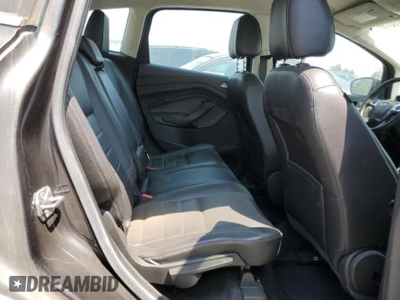 ✅ 2016 Ford C-Max SEL • VIN: 1FADP5CU4GL110198 • Lot: 67517065. Wystawiony na Copart z przebiegiem 199 352 mil. Bezpłatny archiwum sprzedaży aukcyjnych z USA i szczegółowy raport historii pojazdu na DreamBid. Zdjęcie 10.