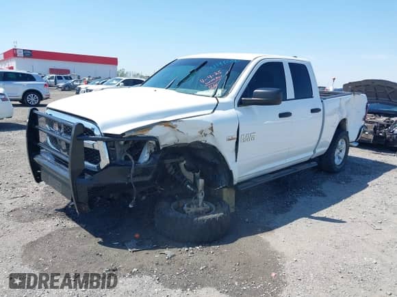 2016 Ram 1500 Express with VIN 1C6RR7FT2GS353496, listed as a IAAI auction lot 41992361 with 188,304 mi miles and . Bid and sale history available at DreamBid. Image 2.