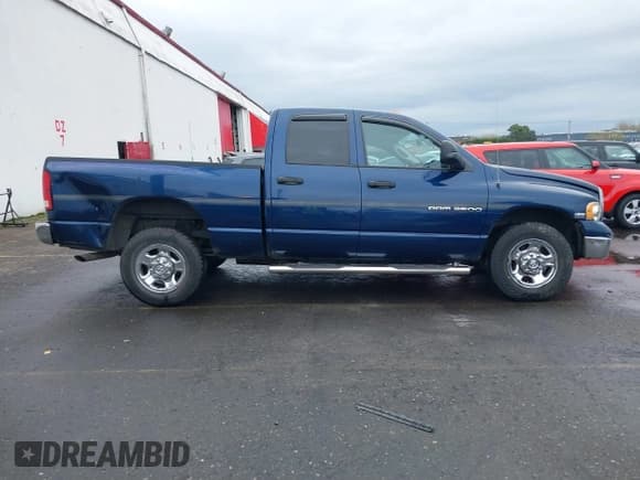 ✅ 2004 Dodge 2500 SLT • VIN: 3D7KA28D54G112261 • Лот: 41836032. Опубликован ранее на IAAI с пробегом 199 289 миль. Бесплатный доступ к архиву аукционных продаж из США и подробный отчёт об истории автомобиля на DreamBid. Изображение 14.