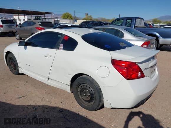 ✅ 2011 Nissan Altima S • VIN: 1N4AL2EPXBC146961 • Лот: 41950361. Опубликован ранее на IAAI с пробегом 204 079 миль. Бесплатный доступ к архиву аукционных продаж из США и подробный отчёт об истории автомобиля на DreamBid. Изображение 3.