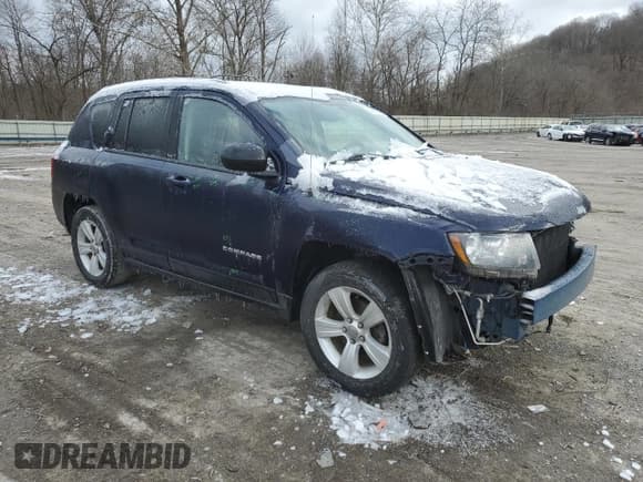 ✅ 2016 Jeep Compass 75th Anniversary • VIN: 1C4NJDBB5GD556770 • Лот: 44416665. Опубликован ранее на Copart с пробегом 57 635 миль. Бесплатный доступ к архиву аукционных продаж из США и подробный отчёт об истории автомобиля на DreamBid. Изображение 4.