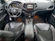 ✅ 2019 Jeep Cherokee Latitude Plus • VIN: 1C4PJLLB7KD264354 • Lot: 94225675. Listed on Copart with 82,084 mi. Free auction sales archive from the USA and detailed vehicle history report at DreamBid. Image 8.