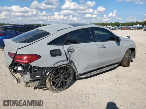 ✅ 2024 Mercedes-Benz GLE 53 AMG • VIN: 4JGFD6BB3RB005366 • Lot: 84979015. Wystawiony na Copart z przebiegiem 25 905 mil. Bezpłatny archiwum sprzedaży aukcyjnych z USA i szczegółowy raport historii pojazdu na DreamBid. Zdjęcie 3.