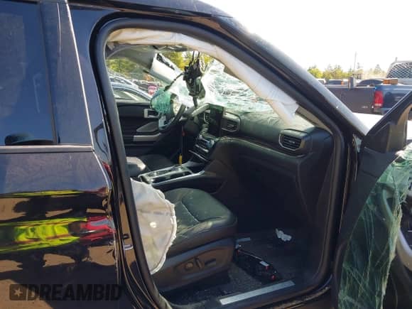 2023 Ford Explorer Limited z VIN 1FMSK8FH8PGA53797, wystawiony jako IAAI lot #43237607 z przebiegiem 39 987 mil mil oraz . Historia ofert i sprzedaży dostępna na DreamBid. Obrazek 5.