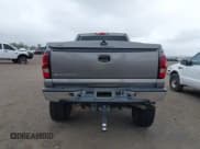 ✅ 2006 Chevrolet Silverado 2500HD LT2 • VIN: 1GCHK23U86F163847 • Lot: 42421477. Listed on IAAI with 168,448 mi. Free auction sales archive from the USA and detailed vehicle history report at DreamBid. Image 16.