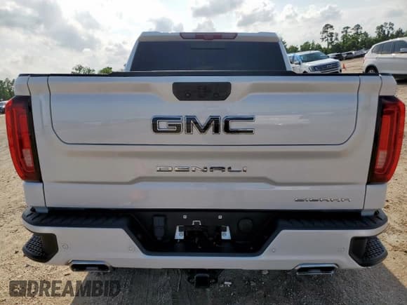 ✅ 2023 GMC Sierra 1500 Denali Ultimate • VIN: 1GTUUHEL3PZ139214 • Лот: 59129315. Опубликован ранее на Copart с пробегом 37 804 миль. Бесплатный доступ к архиву аукционных продаж из США и подробный отчёт об истории автомобиля на DreamBid. Изображение 6.