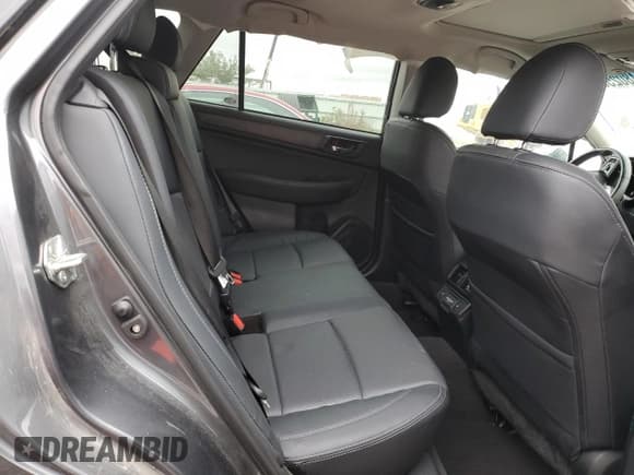 ✅ 2018 Subaru Outback Limited • VIN: 4S4BSANC9J3392189 • Lot: 89480255. Listed on Copart with Not provided. Free auction sales archive from the USA and detailed vehicle history report at DreamBid. Image 11.