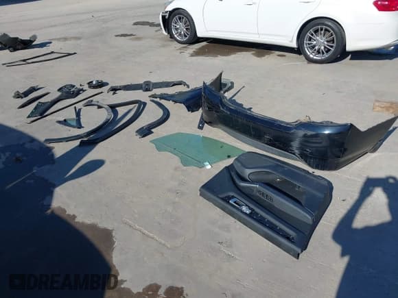 ✅ 2020 Porsche Cayenne • VIN: WP1AA2AY3LDA07215 • Lot: 43631176. Wystawiony na IAAI z przebiegiem 57 294 mil. Bezpłatny archiwum sprzedaży aukcyjnych z USA i szczegółowy raport historii pojazdu na DreamBid. Zdjęcie 12.