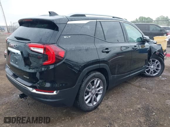 ✅ 2024 GMC Terrain SLT • VIN: 3GKALVEG3RL379434 • Lot: 42232120. Listed on IAAI with 3,266 mi. Free auction sales archive from the USA and detailed vehicle history report at DreamBid. Image 4.