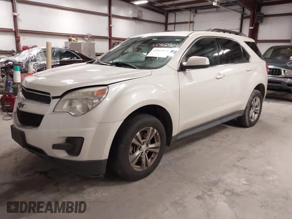 ✅ 2015 Chevrolet Equinox LT • VIN: 1GNALBEK0FZ104677 • Лот: 43863814. Опубликован ранее на IAAI с пробегом 184 975 миль. Бесплатный доступ к архиву аукционных продаж из США и подробный отчёт об истории автомобиля на DreamBid. Изображение 2.