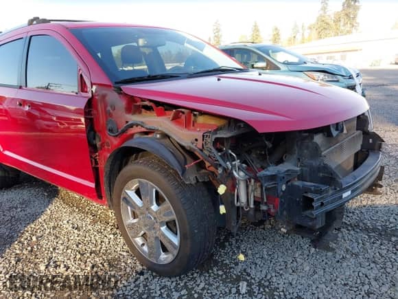 2013 Dodge Journey R/T z VIN 3C4PDDFG9DT663171, wystawiony jako IAAI lot #43388513 z przebiegiem 79 516 mil mil oraz . Historia ofert i sprzedaży dostępna na DreamBid. Obrazek 6.