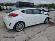 ✅ 2015 Hyundai Veloster • VIN: KMHTC6AD7FU233590 • Lot: 73232414. Wystawiony na Copart z przebiegiem 109 808 mil. Bezpłatny archiwum sprzedaży aukcyjnych z USA i szczegółowy raport historii pojazdu na DreamBid. Zdjęcie 3.