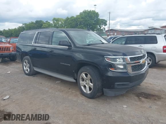 ✅ 2015 Chevrolet Suburban LT • VIN: 1GNSCJKC1FR545648 • Lot: 42982512. Wystawiony na IAAI z przebiegiem 405 947 mil. Bezpłatny archiwum sprzedaży aukcyjnych z USA i szczegółowy raport historii pojazdu na DreamBid. Zdjęcie 1.