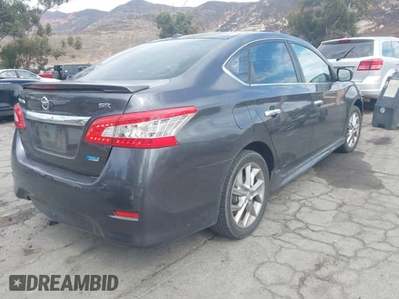 ✅ 2014 Nissan Sentra S • VIN: 3N1AB7AP2EY288932 • Lot: 43259151. Wystawiony na IAAI z przebiegiem 220 885 mil. Bezpłatny archiwum sprzedaży aukcyjnych z USA i szczegółowy raport historii pojazdu na DreamBid. Zdjęcie 4.