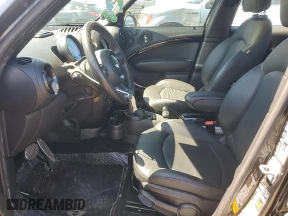 ✅ 2013 MINI Countryman S ALL4 • VIN: WMWZC5C54DWP34353 • Lot: 57059295. Listed on Copart with 154,012 mi. Free auction sales archive from the USA and detailed vehicle history report at DreamBid. Image 7.