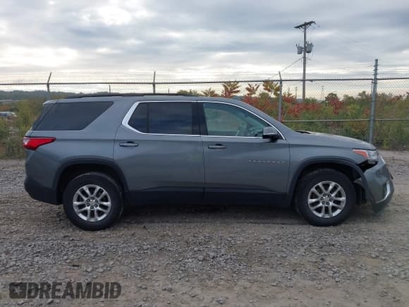 ✅ 2019 Chevrolet Traverse LT Cloth • VIN: 1GNEVGKW1KJ102929 • Lot: 43403444. Wystawiony na IAAI z przebiegiem 54 973 mil. Bezpłatny archiwum sprzedaży aukcyjnych z USA i szczegółowy raport historii pojazdu na DreamBid. Zdjęcie 14.