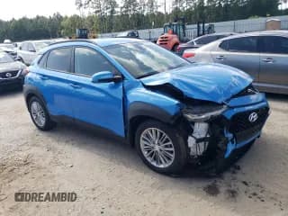 ✅ 2020 Hyundai Kona SEL • VIN: KM8K22AA6LU473531 • Лот: 70888083. Опубликован ранее на Copart с пробегом Не указан. Бесплатный доступ к архиву аукционных продаж из США и подробный отчёт об истории автомобиля на DreamBid. Изображение 4.
