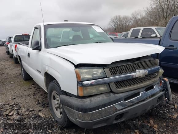 ✅ 2003 Chevrolet Silverado 1500 Work Truck • VIN: 1GCEC14V83Z249042 • Lot: 43410072. Listed on IAAI with 335,515 mi. Free auction sales archive from the USA and detailed vehicle history report at DreamBid. Image 1.