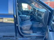 ✅ 2019 Chevrolet Silverado 1500 LT Trail Boss • VIN: 1GCPYFED4KZ408196 • Lot: 95799425. Wystawiony na Copart z przebiegiem 140 512 mil. Bezpłatny archiwum sprzedaży aukcyjnych z USA i szczegółowy raport historii pojazdu na DreamBid. Zdjęcie 5.