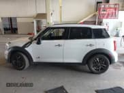 ✅ 2012 MINI Countryman S • VIN: WMWZC5C59CWL61602 • Лот: 43081917. Опубликован ранее на IAAI с пробегом 138 554 миль. Бесплатный доступ к архиву аукционных продаж из США и подробный отчёт об истории автомобиля на DreamBid. Изображение 14.