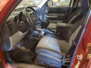 ✅ 2007 Dodge Nitro SLT • VIN: 1D8GU58K37W557144 • Lot: 90971195. Wystawiony na Copart z przebiegiem 242 538 mil. Bezpłatny archiwum sprzedaży aukcyjnych z USA i szczegółowy raport historii pojazdu na DreamBid. Zdjęcie 7.