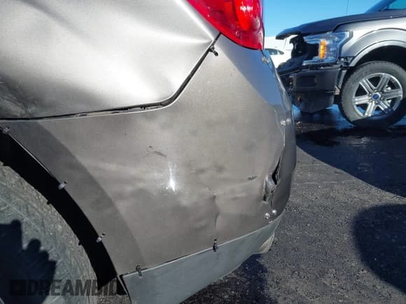 ✅ 2010 Chevrolet Equinox 2LT • VIN: 2CNFLNEYXA6232493 • Лот: 43565085. Опубликован ранее на IAAI с пробегом 152 174 миль. Бесплатный доступ к архиву аукционных продаж из США и подробный отчёт об истории автомобиля на DreamBid. Изображение 17.