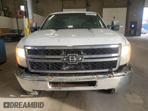 ✅ 2011 Chevrolet Silverado 2500HD LT • VIN: 1GC1KXCG9BF117334 • Lot: 81958125. Listed on Copart with 316,530 mi. Free auction sales archive from the USA and detailed vehicle history report at DreamBid. Image 5.
