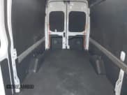 ✅ 2022 Ford Transit Cargo • VIN: 1FTBR3X89NKA23915 • Лот: 42233534. Опубликован ранее на IAAI с пробегом 3 755 миль. Бесплатный доступ к архиву аукционных продаж из США и подробный отчёт об истории автомобиля на DreamBid. Изображение 8.